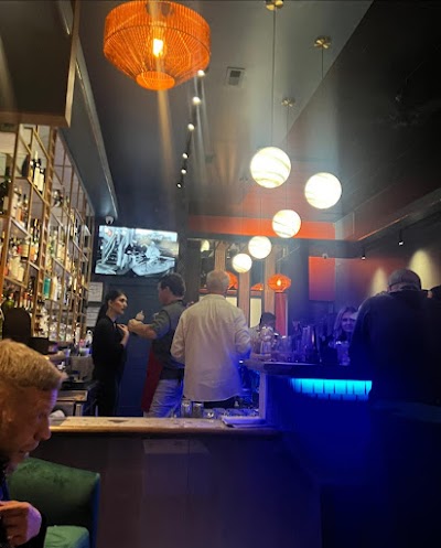 Oliver's Lounge
